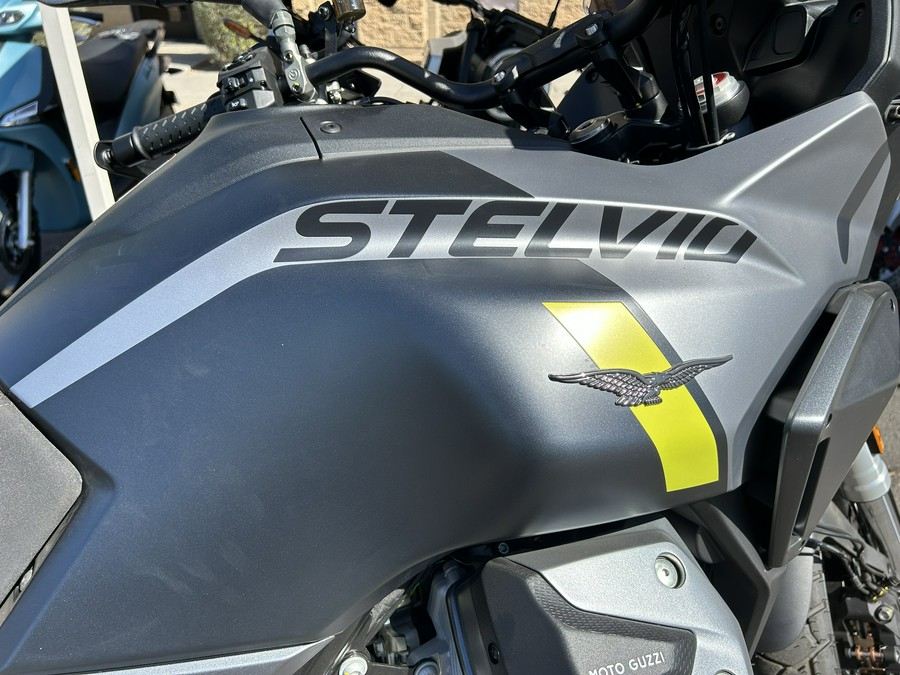 2024 Moto Guzzi Stelvio