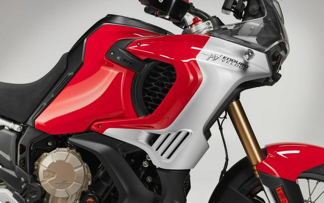 2025 MV Agusta Enduro Veloce