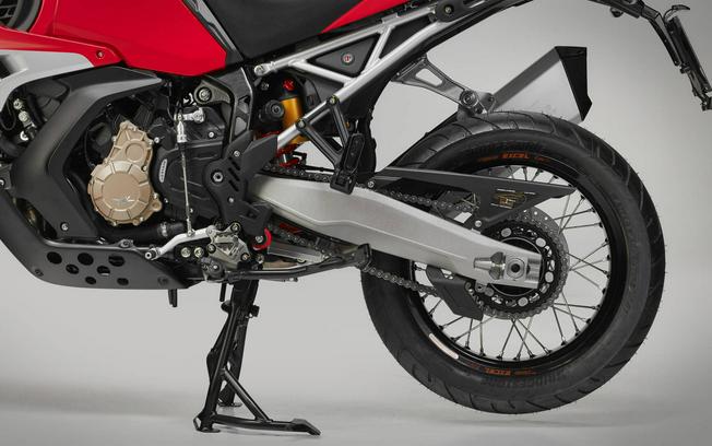 2025 MV Agusta Enduro Veloce