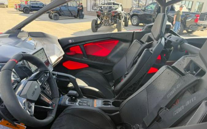 2026 Can-Am Maverick R MAX X