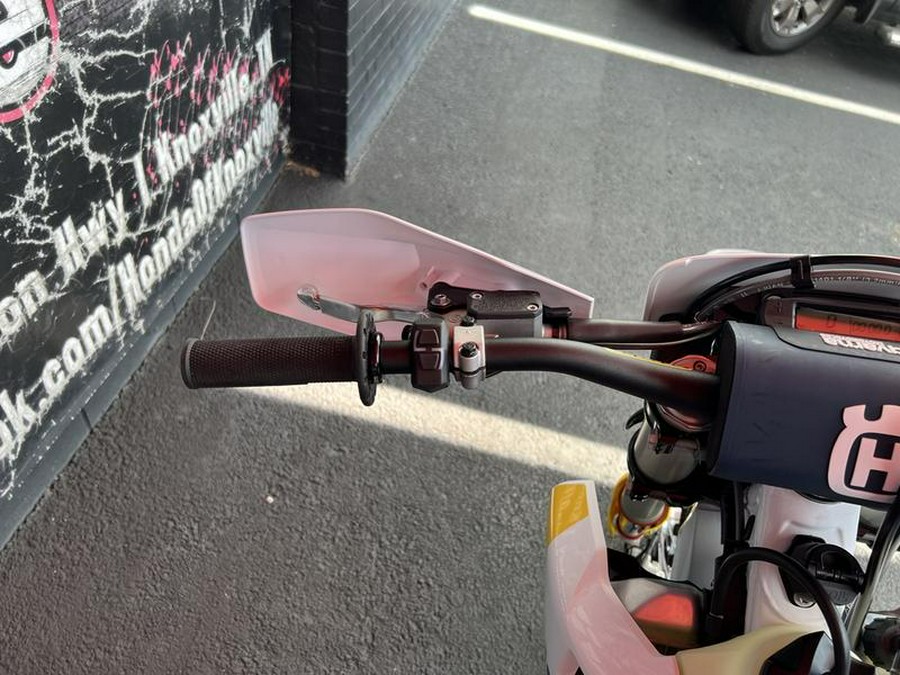 2027 Husqvarna® TE 300