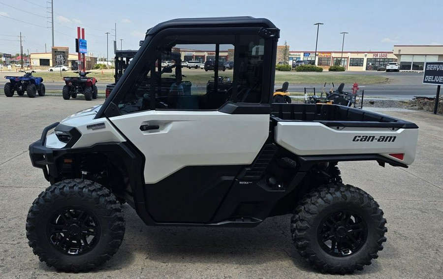 2026 Can-Am® Defender Limited HD11