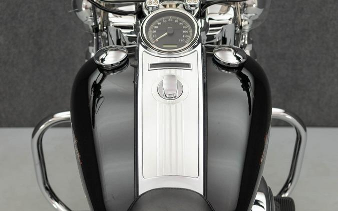 2011 HARLEY DAVIDSON FLHR ROAD KING