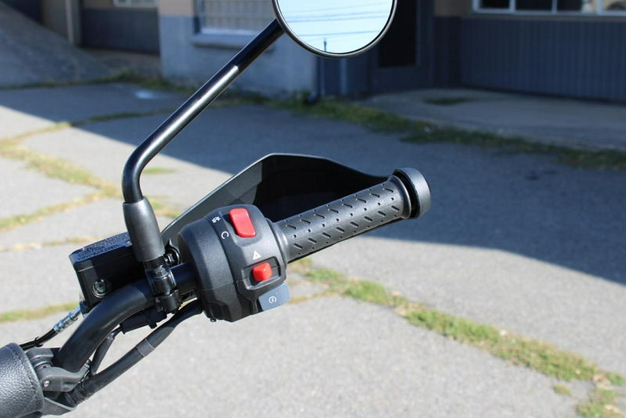 2026 Triumph Scrambler 400 XC Storm Grey