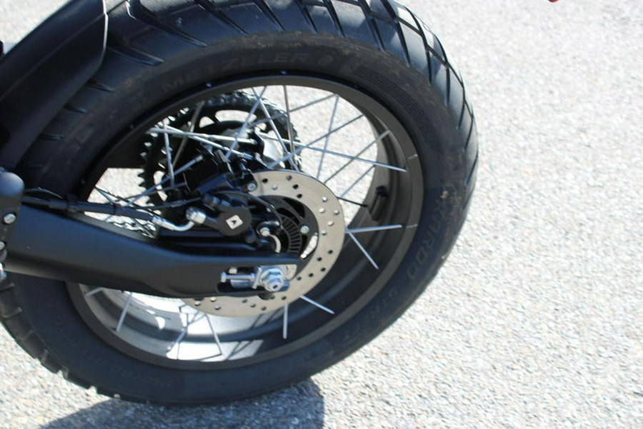 2026 Triumph Scrambler 400 XC Storm Grey