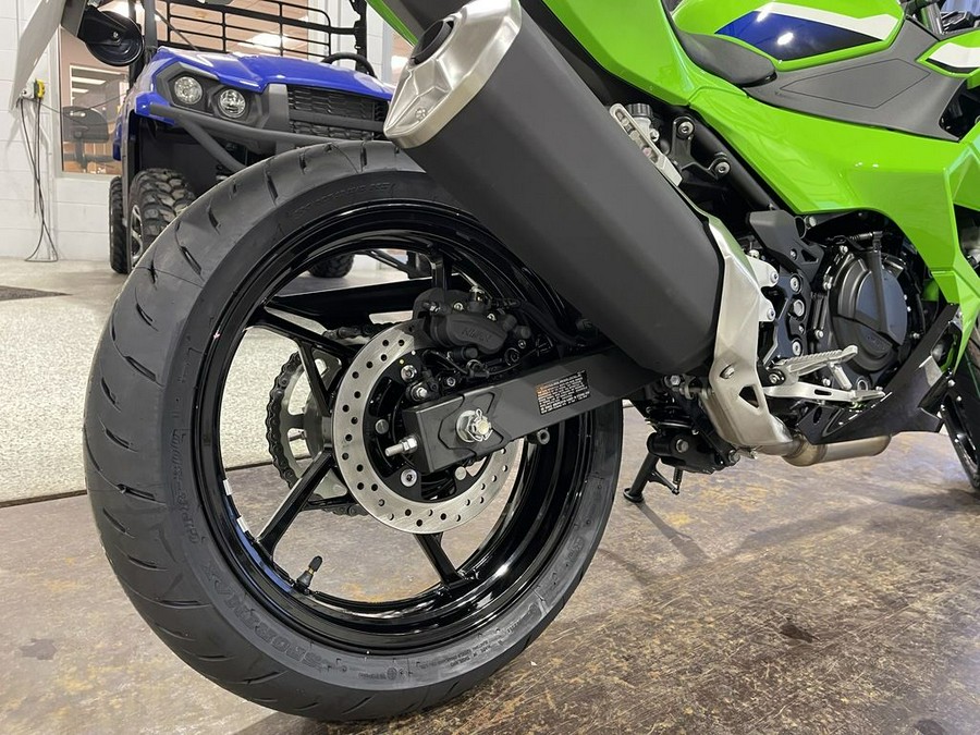 2026 Kawasaki Ninja® 500