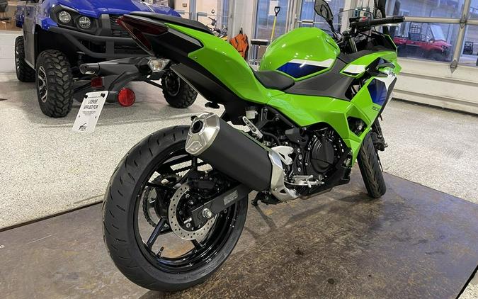 2026 Kawasaki Ninja® 500