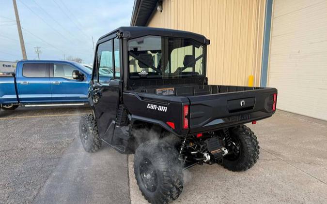 2026 Can-Am SSV DEF XTCAB 65 HD11 BK 26 XT CAB HD11