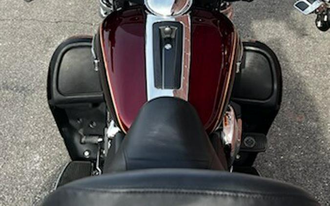 2014 Harley-Davidson® FLHTCUTG Tri Glide® Ultra