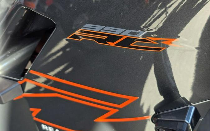 2026 KTM RC 990 R