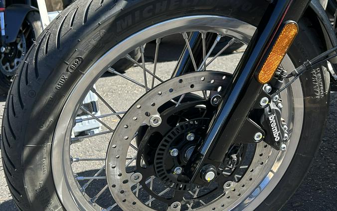 2025 Moto Guzzi V7 Special