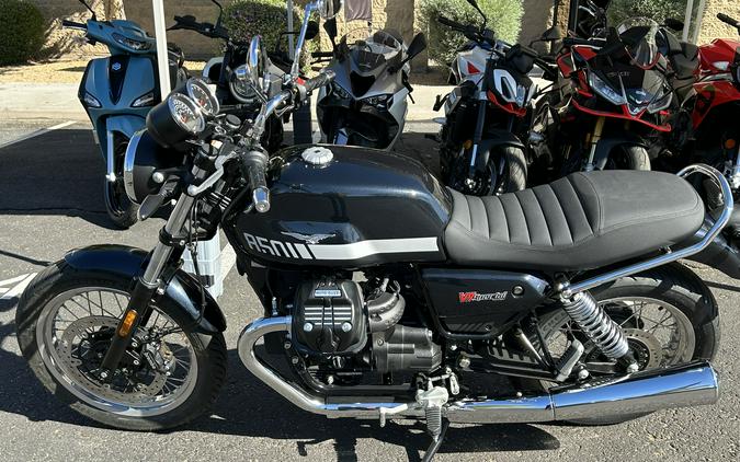 2025 Moto Guzzi V7 Special