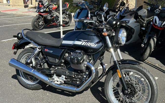 2025 Moto Guzzi V7 Special