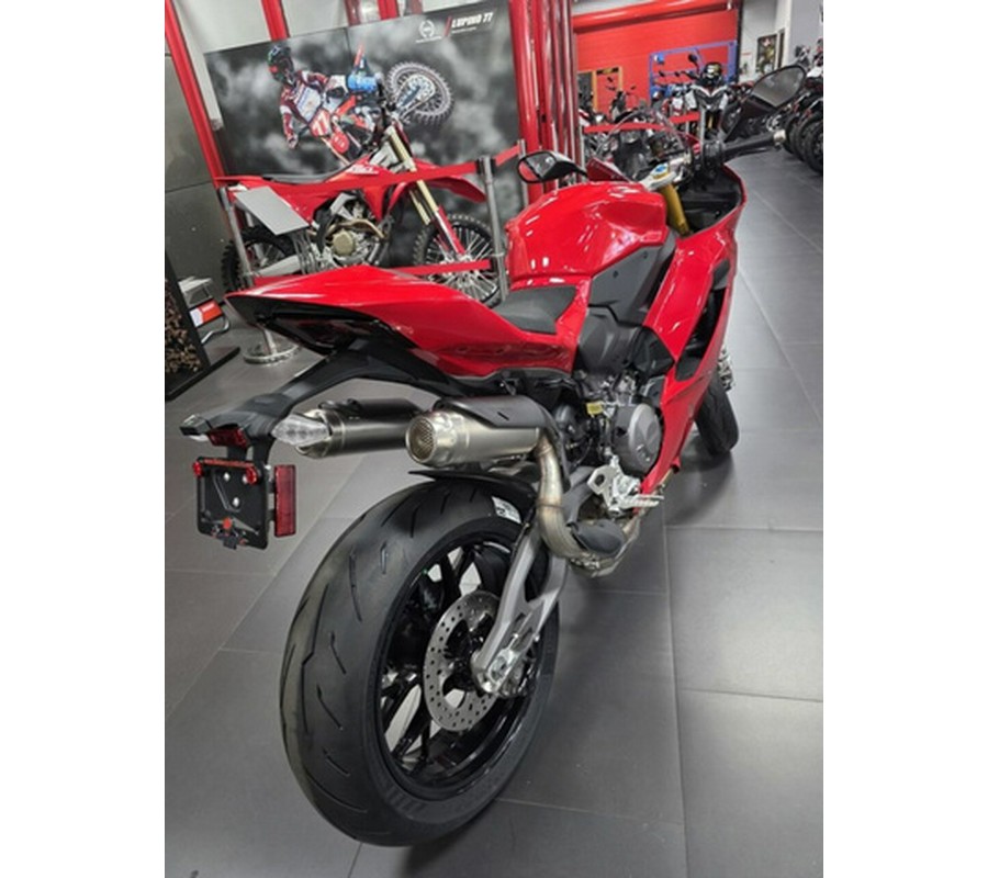 2026 Ducati Panigale V2 S Ducati Red