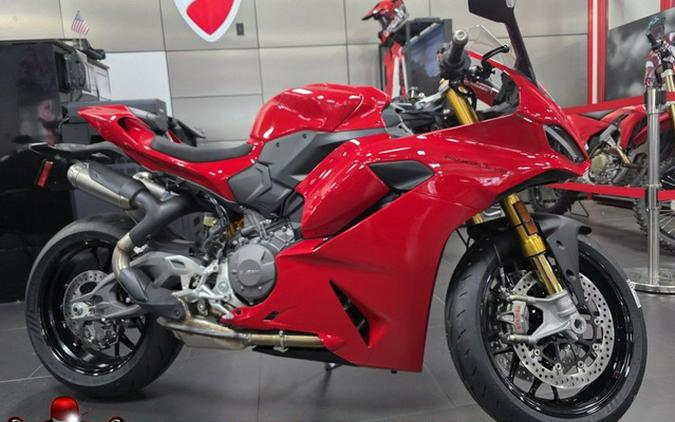 2026 Ducati Panigale V2 S Ducati Red