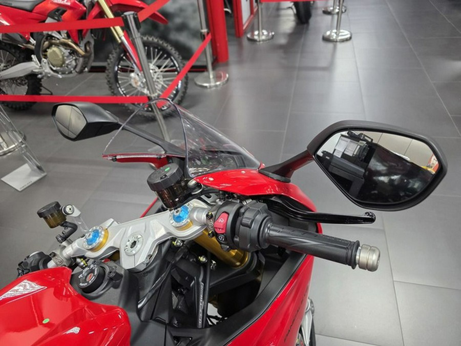 2026 Ducati Panigale V2 S Ducati Red