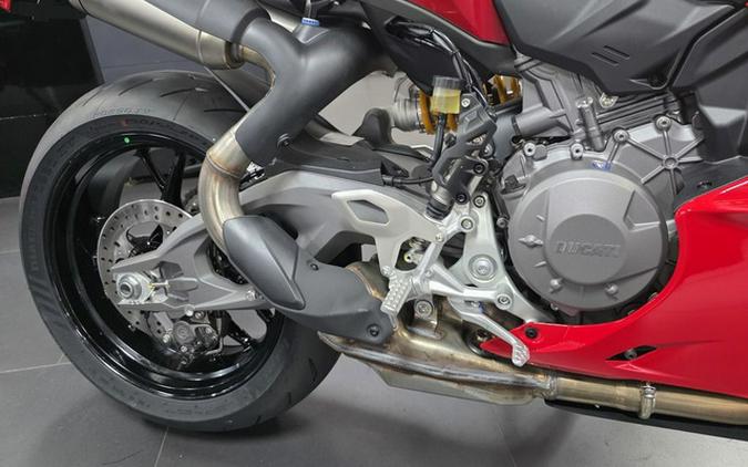 2026 Ducati Panigale V2 S Ducati Red