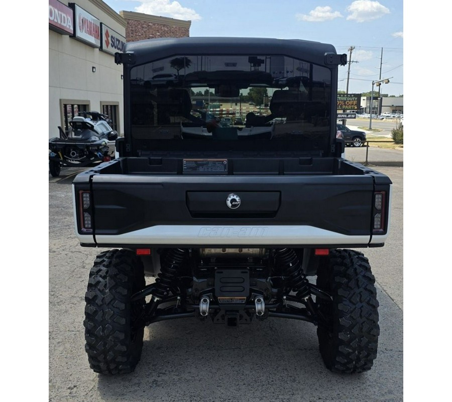 2026 Can-Am® Defender MAX Limited HD11