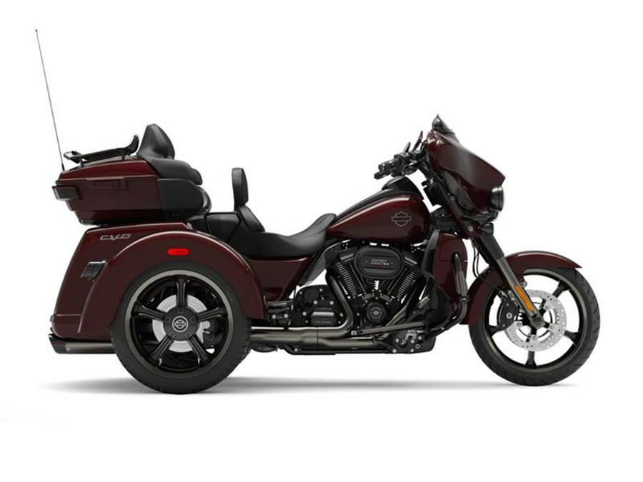 2021 Harley-Davidson® FLHTCUTGSE - CVO™ Tri Glide®