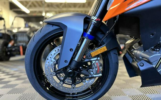 2024 KTM 1290 Super Duke GT