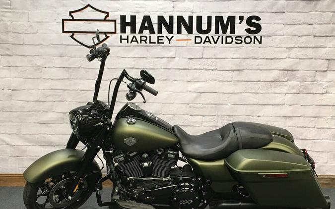 2022 Harley-Davidson Road King Special Mineral Green Denim FLHRXS
