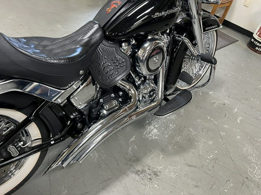 2020 Harley-Davidson Softail FLDE - Deluxe