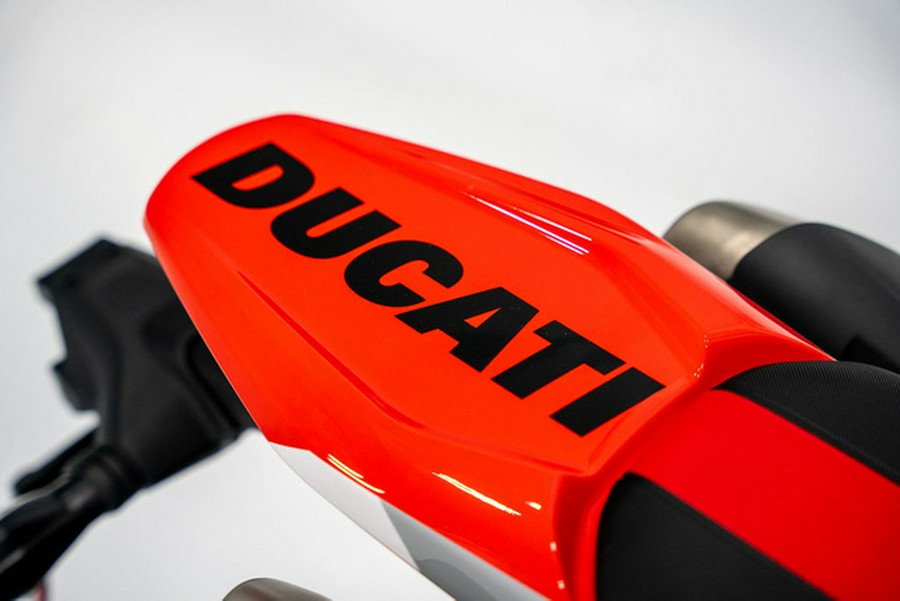 2025 Ducati Hypermotard 698 Mono RVE Graffiti Livery