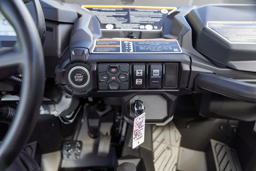 2025 Can-Am Commander XT 700