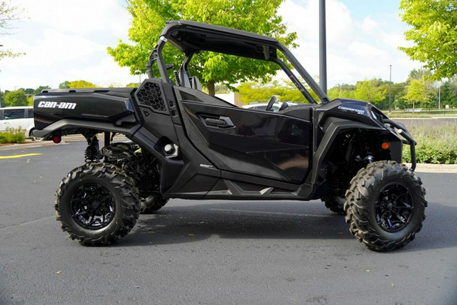 2025 Can-Am Commander XT 700