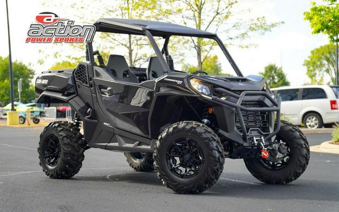 2025 Can-Am Commander XT 700