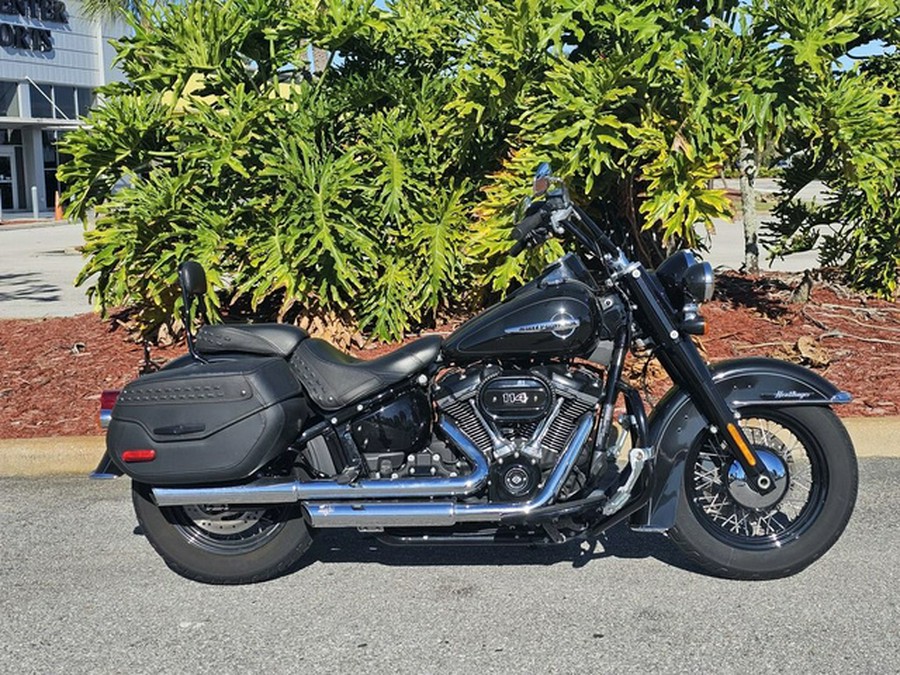 2018 Harley-Davidson FLHCS - Softail Heritage Classic 114