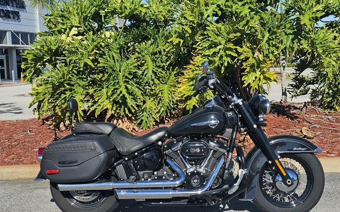 2018 Harley-Davidson FLHCS - Softail Heritage Classic 114