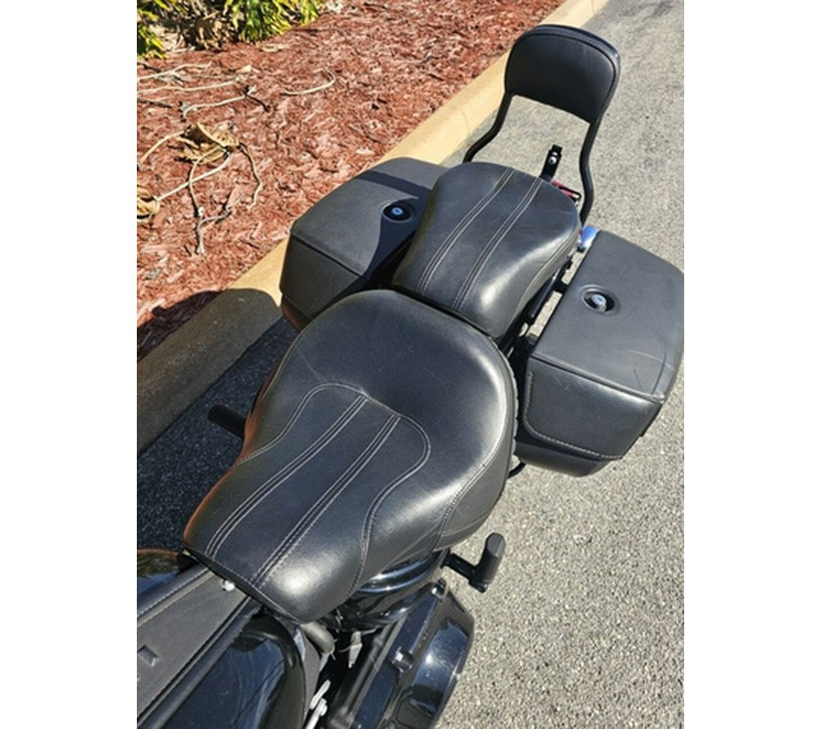 2018 Harley-Davidson FLHCS - Softail Heritage Classic 114