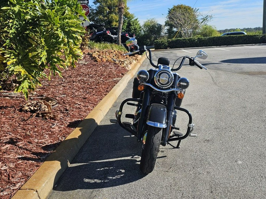 2018 Harley-Davidson FLHCS - Softail Heritage Classic 114