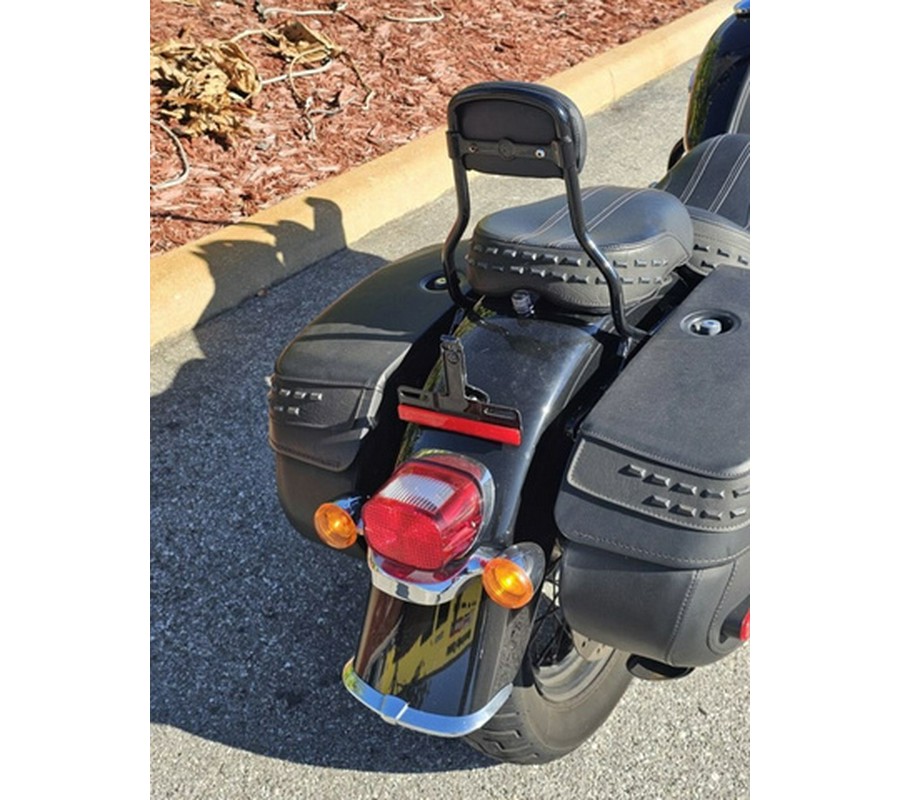 2018 Harley-Davidson FLHCS - Softail Heritage Classic 114