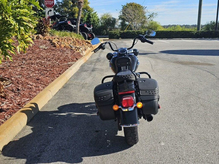 2018 Harley-Davidson FLHCS - Softail Heritage Classic 114