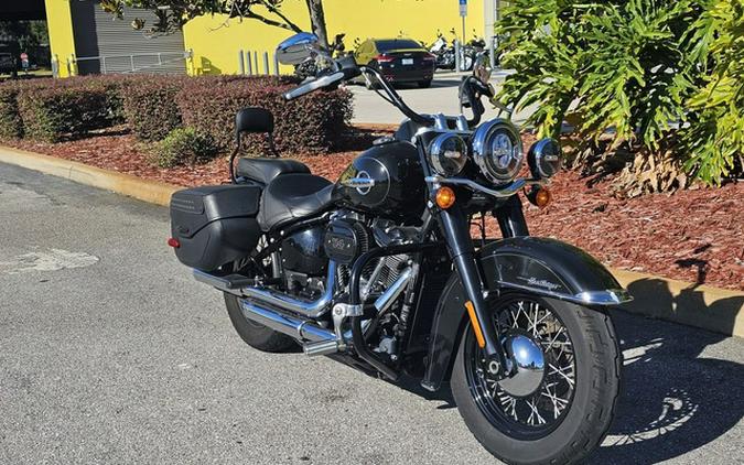 2018 Harley-Davidson FLHCS - Softail Heritage Classic 114