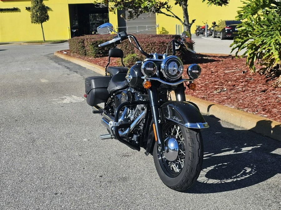 2018 Harley-Davidson FLHCS - Softail Heritage Classic 114