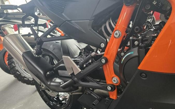2026 KTM RC 990 R
