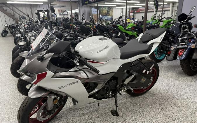 2025 Kawasaki Ninja® ZX™-6R ABS