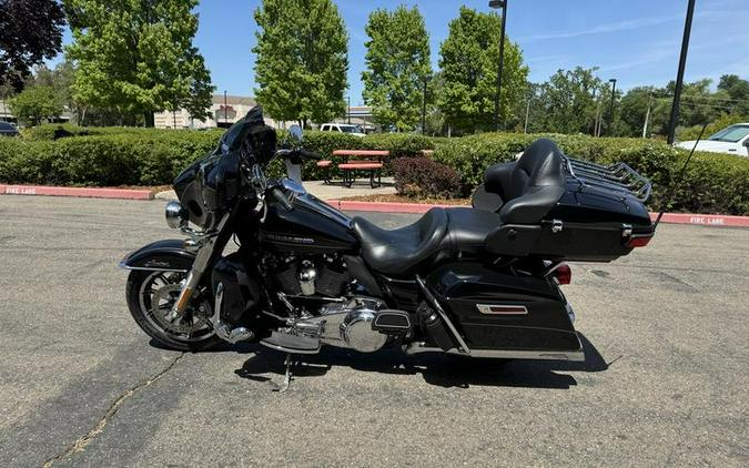 2017 Harley-Davidson® FLHTK - Ultra Limited