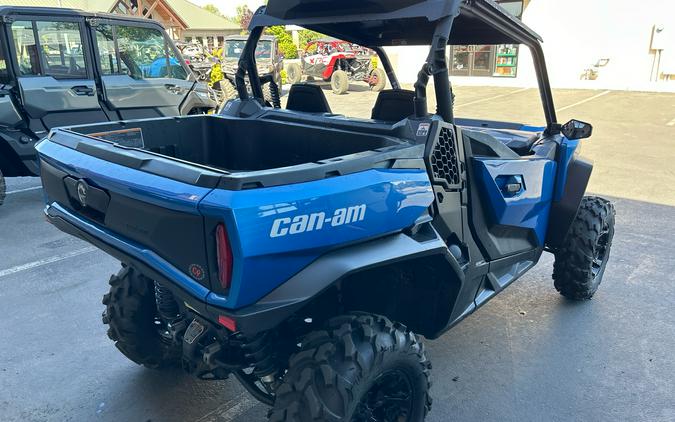 2022 Can-Am Commander XT 700