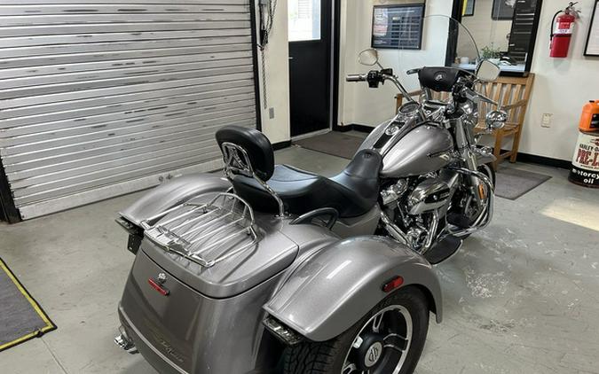 2017 Harley-Davidson Trike FLRT - Freewheeler