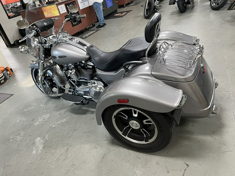 2017 Harley-Davidson Trike FLRT - Freewheeler