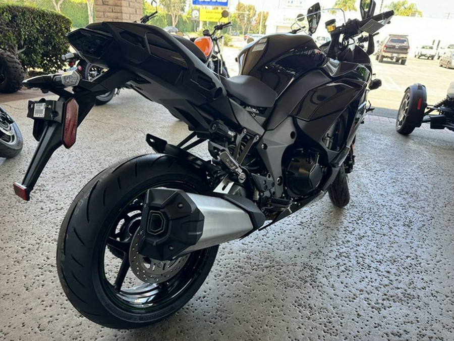 2025 Kawasaki Ninja 1100SX ABS