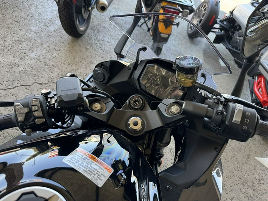 2025 Kawasaki Ninja 1100SX ABS