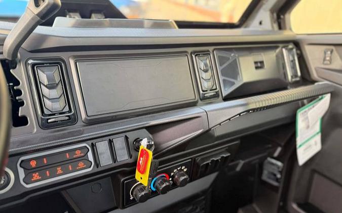 2026 Can-Am SSV DEF XTCAB 65 HD11 BK 26 XT CAB HD11