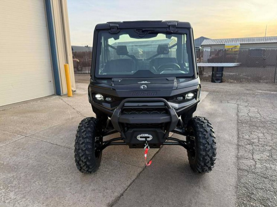 2026 Can-Am SSV DEF XTCAB 65 HD11 BK 26 XT CAB HD11