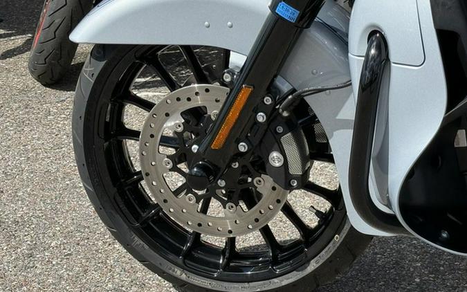 2025 Harley-Davidson FLHTCUTG - Tri Glide Ultra