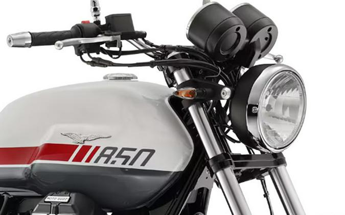 2025 Moto Guzzi V7 Special